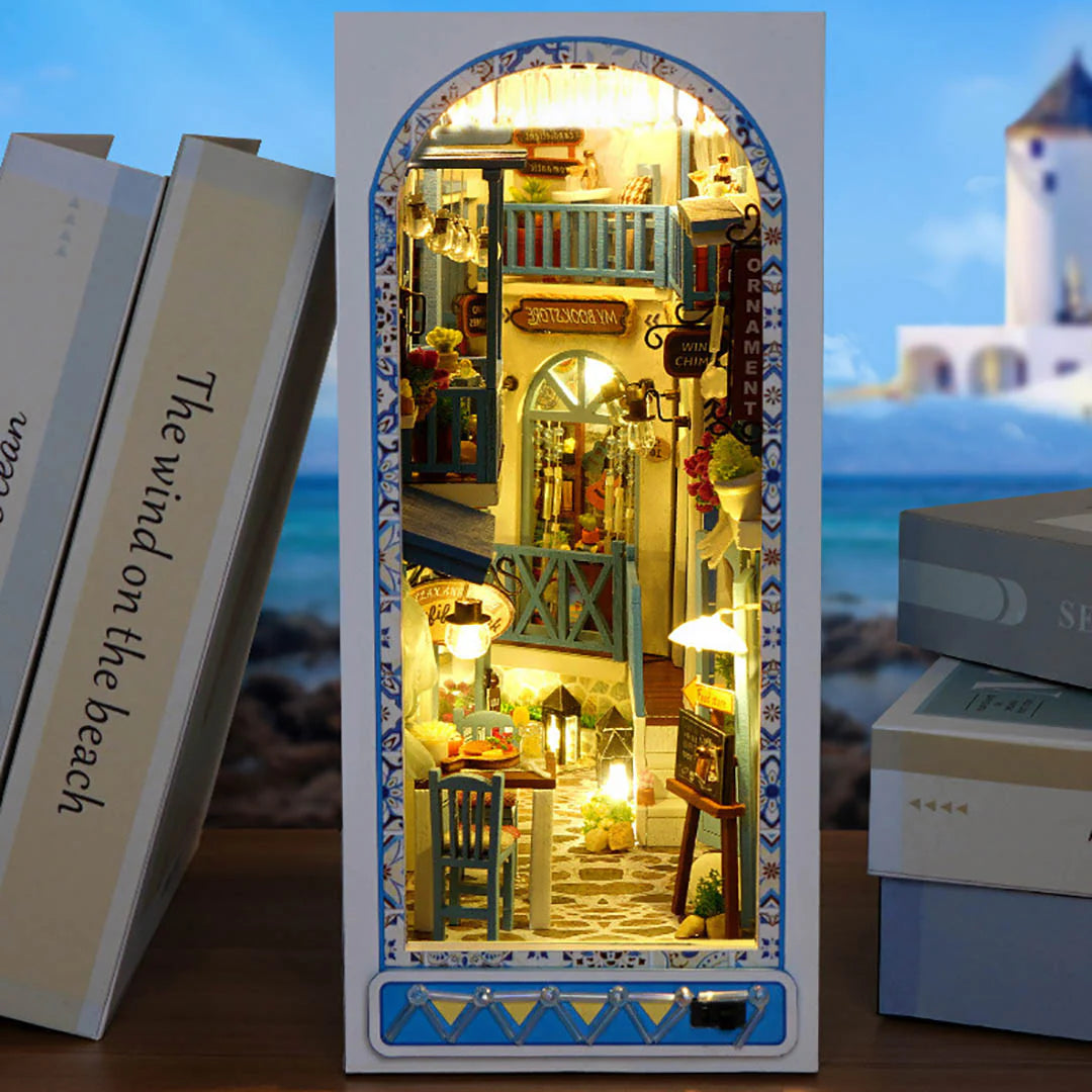 Sea Breeze DIY Buchständer – Kreatives Bastelset mit Licht | Perfekt für Manga/Anime & Bücherregale