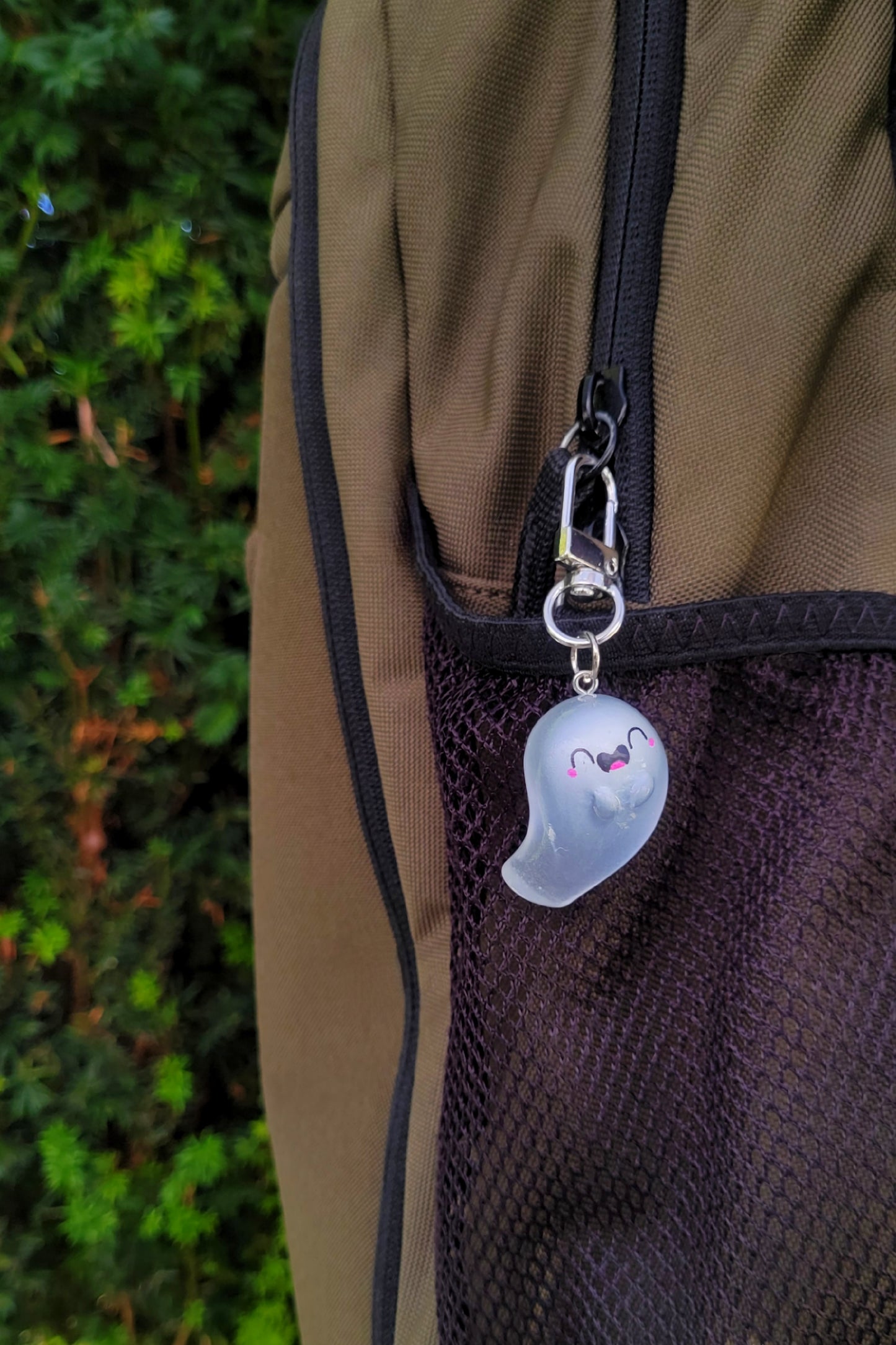 Glow-in-the-Dark Geister Anhänger – 6 Varianten