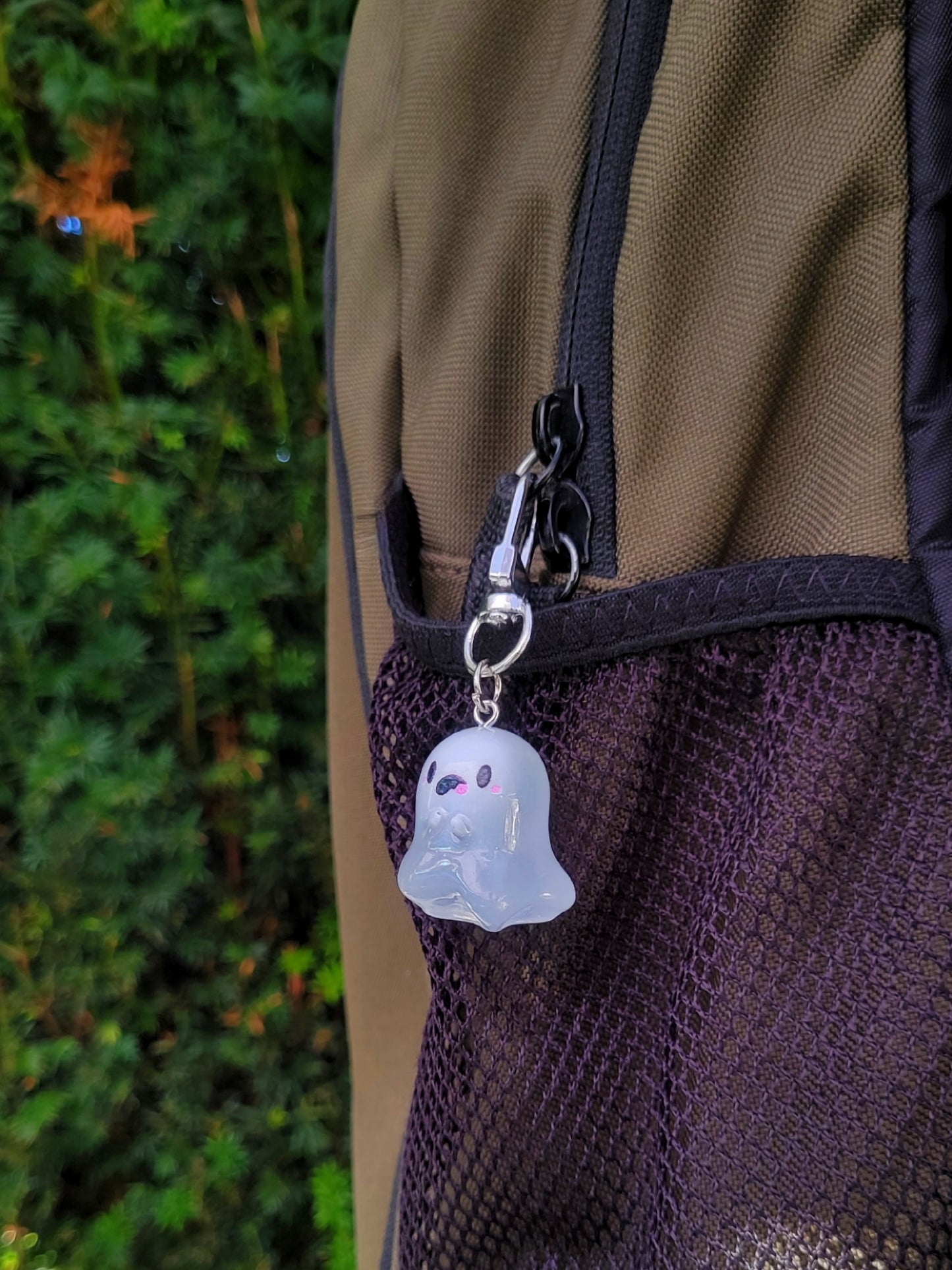 Glow-in-the-Dark Geister Anhänger – 6 Varianten